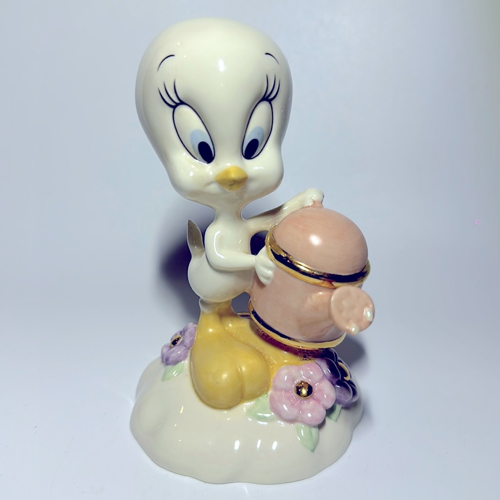 Lenox 'Grown with Love 'Tweety Figurine